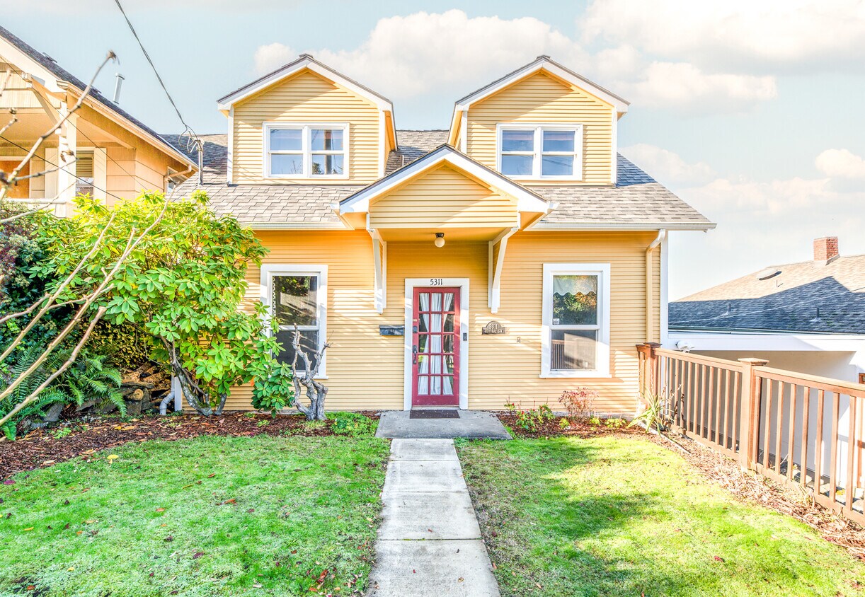 Primary Photo - 5311 46th Ave SW
