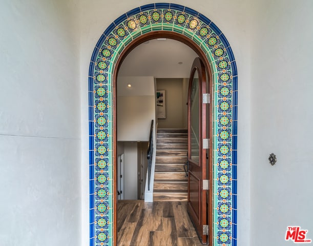 Foto del edificio - 810 S Catalina Ave