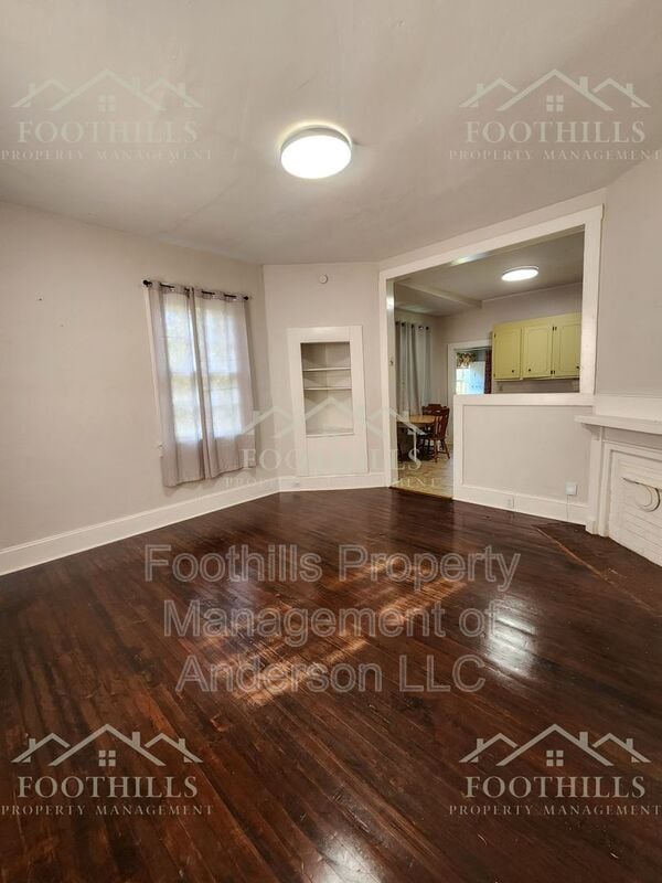 Foto del edificio - 37 Sirrine St