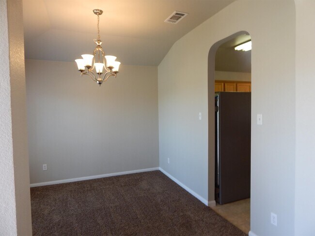 Foto del edificio - 601 Cattail Cir