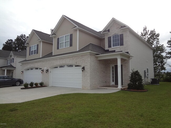 Building Photo - 1812 Cambria Dr