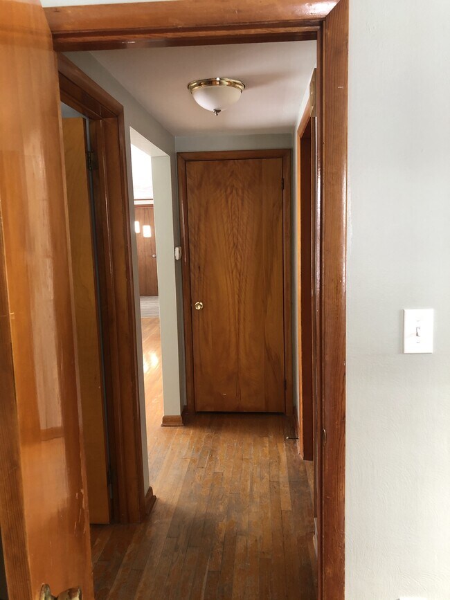 Building Photo - 27489 US-62