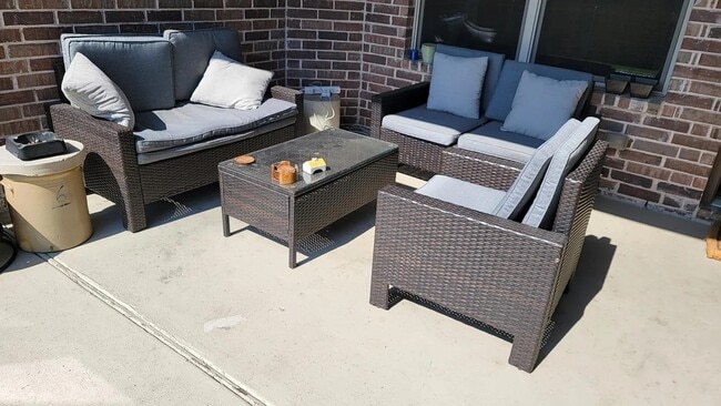 Back patio - 12372 Payne St