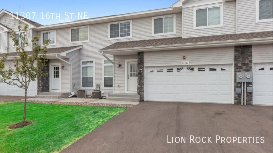 Foto principal - 11307 16th St NE