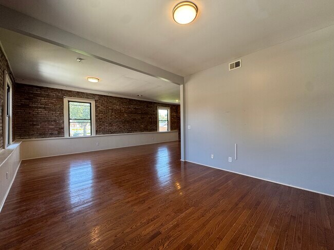 Foto del edificio - 503 N 6th St