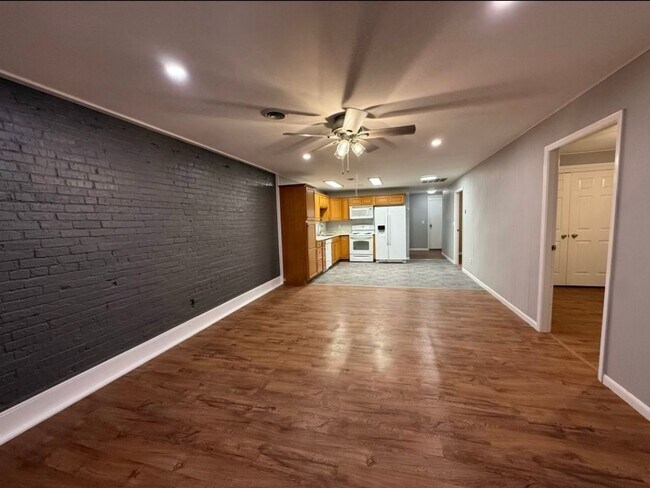 Foto del edificio - Downtown Maroa! 3 bed, 1.5 bath