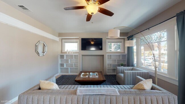 Building Photo - 1 br, 1 bath House - 3745 1st Ave Private ...