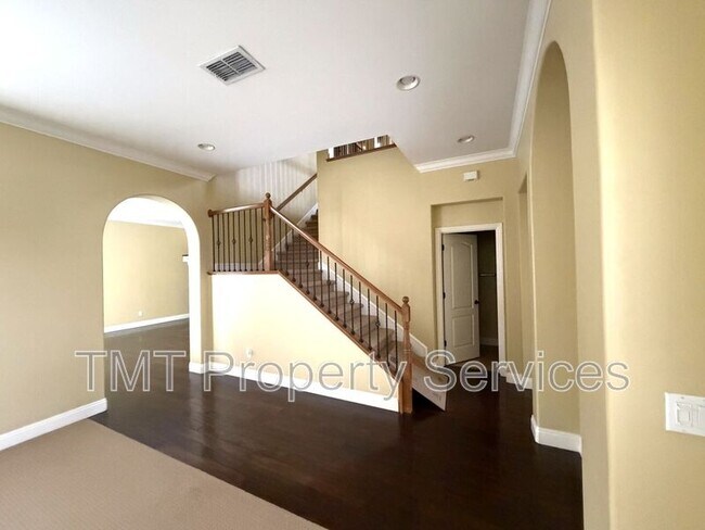 Foto del edificio - 6912 Riqueza Ct