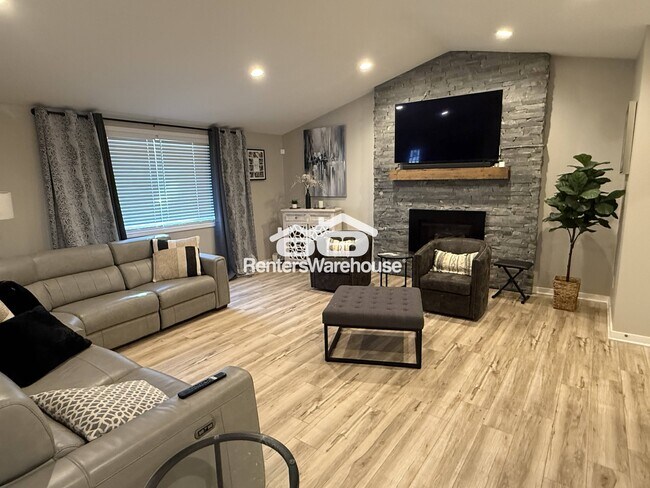 Foto del edificio - 115 Craig Way NE