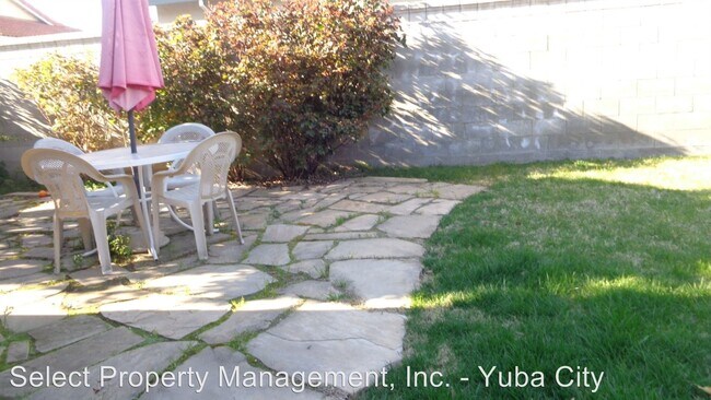 Building Photo - 3 br, 1 bath House - 469 Ainsley Ave