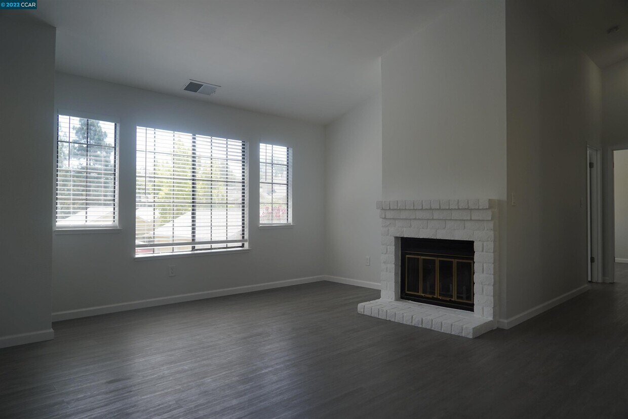 504 Devonwood, Hercules, CA 94547 Condo for Rent in Hercules, CA