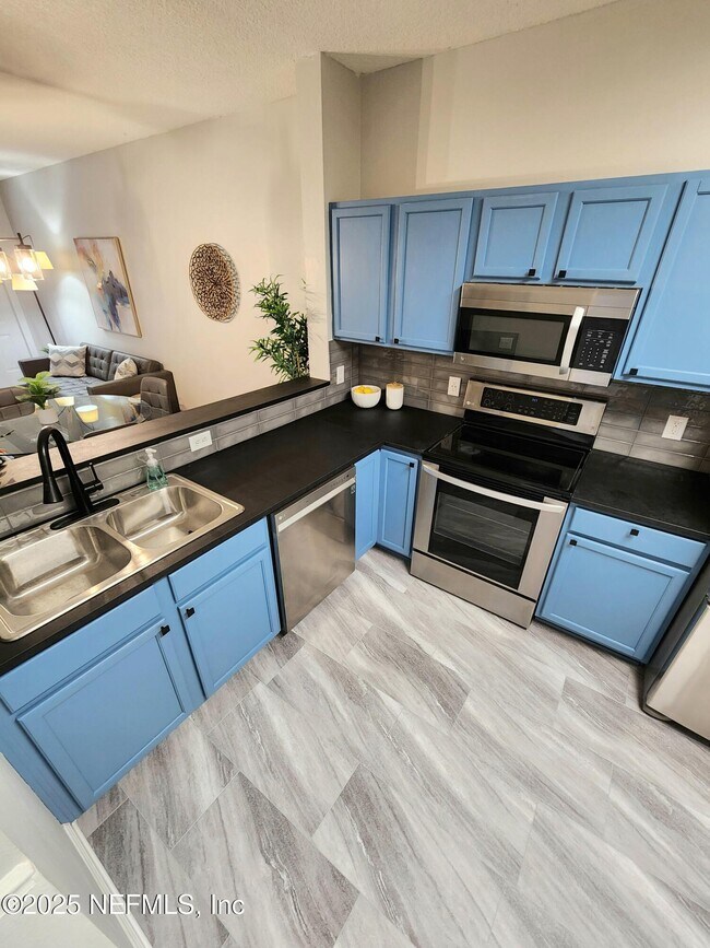 Foto del edificio - 307 Southern Branch Ln