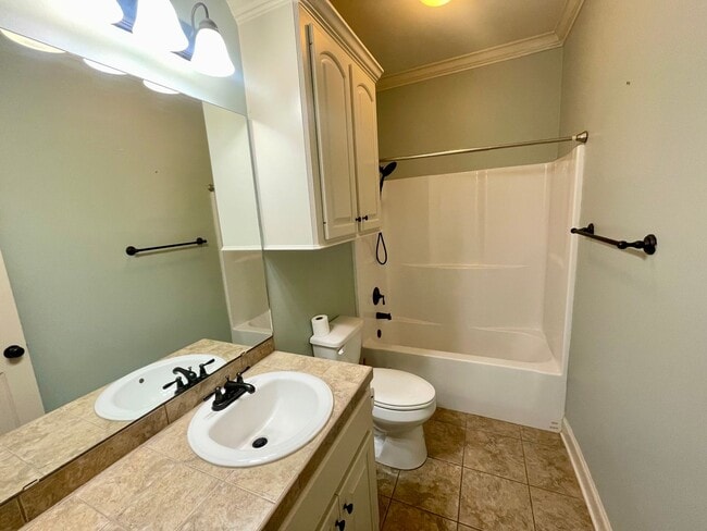 Building Photo - 3/2 for Rent in Ashbrooke of Gluckstadt!