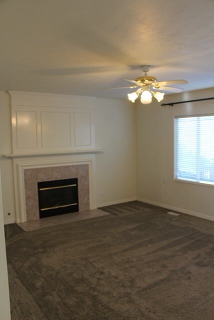 Foto del edificio - 1194 Hawberry Cir