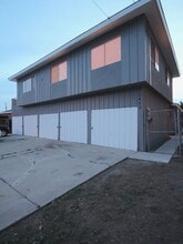 Building Photo - 13433 Roselle Ave