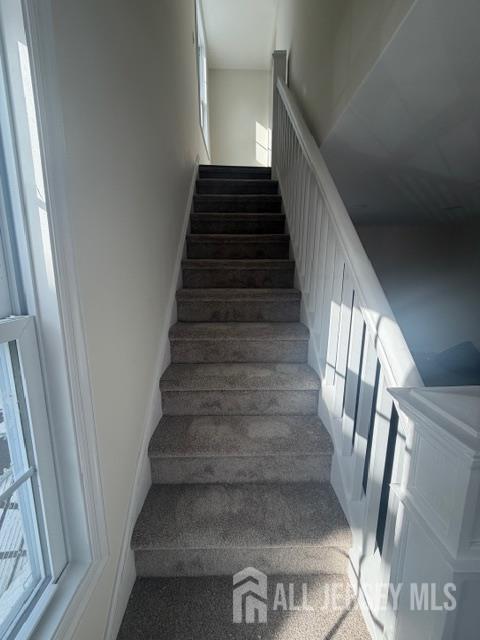 Foto del edificio - 66 Lincoln Ave