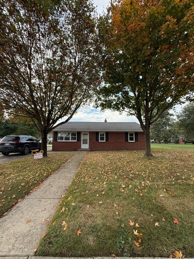 Foto principal - 217 Chestnut St