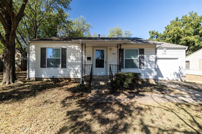 Building Photo - 3405 Eastridge Dr