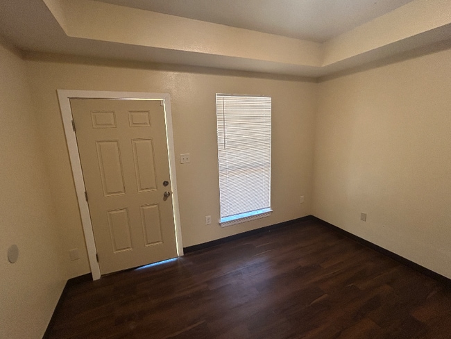 Photo - 2203 Fairchild St House