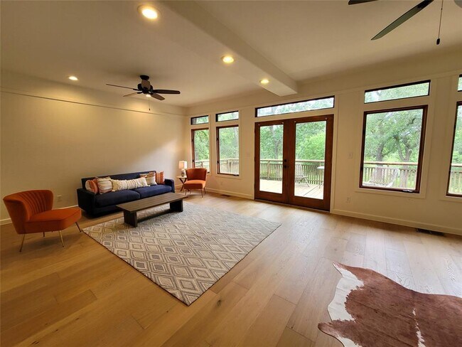 Foto del edificio - 281 Earl Callahan Rd