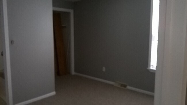 Foto del edificio - 930 Baraga St NE