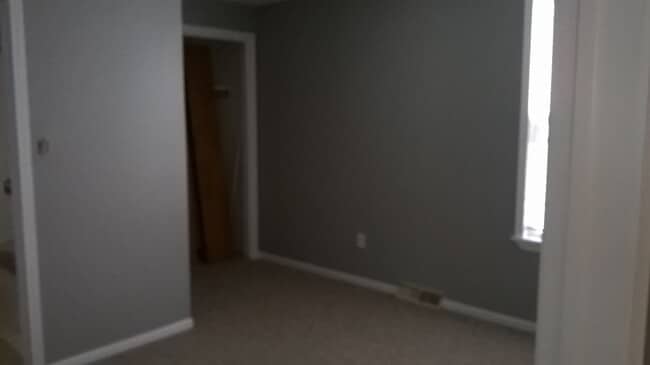 Building Photo - 930 Baraga St NE