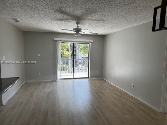 Foto del edificio - 11229 W Atlantic Blvd