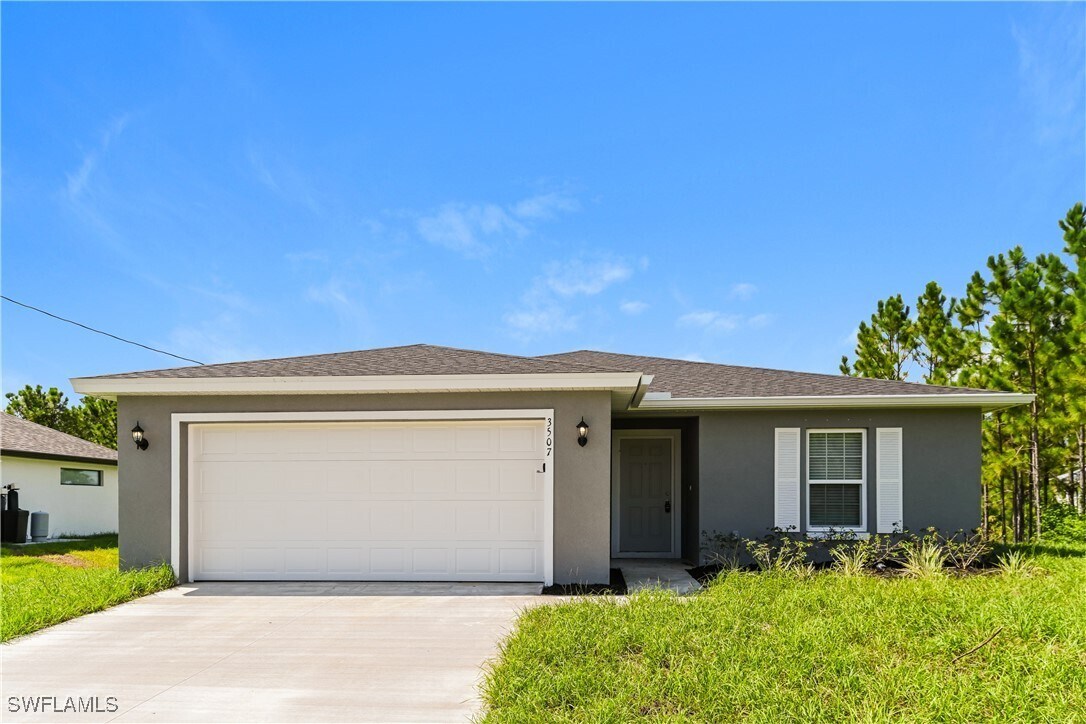 Foto principal - 3507 26th St SW
