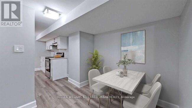 Building Photo - 783-783 Dufferin St