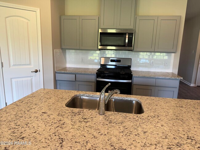 Foto del edificio - 208 Cedar Peak Ln