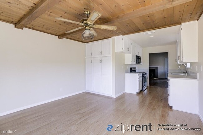 Building Photo - 3 br, 1 bath House - 14520 Hardtree Drive,...