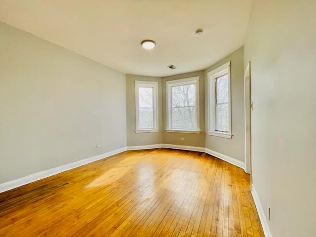 Foto principal - 1519 S Tripp Ave