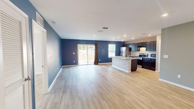 Building Photo - 3BR/ 2BA House - Jacksonville - Available NOW!