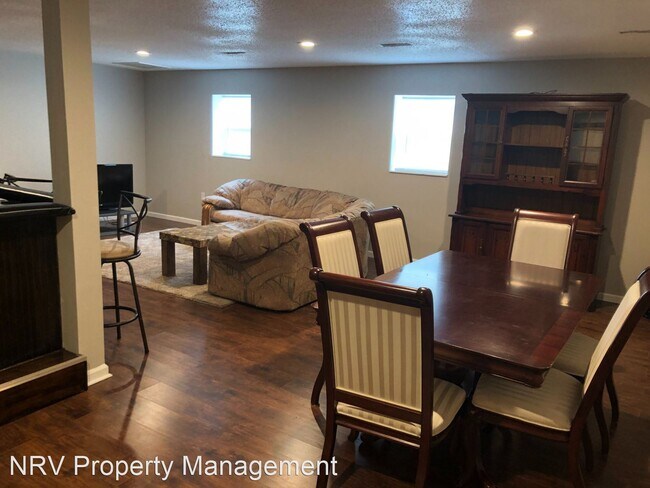 Building Photo - 2 br, 2 bath House - 7168 Harry Brown Road
