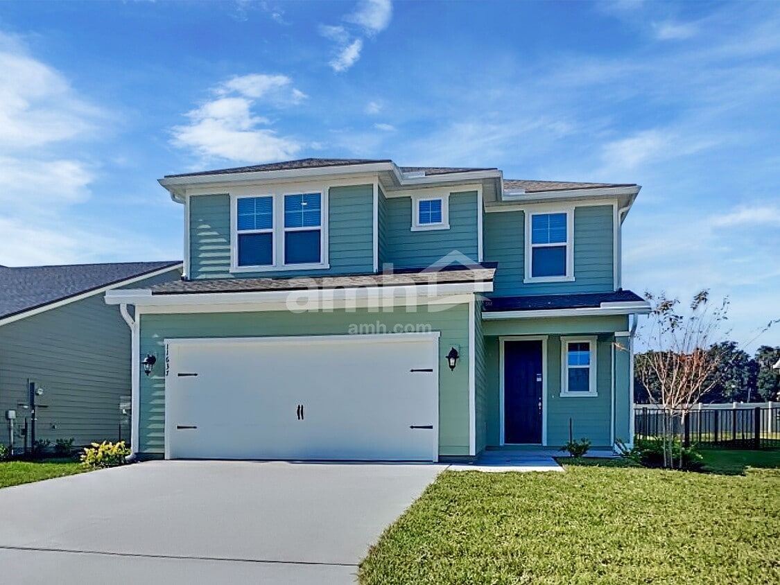 Foto principal - 11637 Hillside Dr