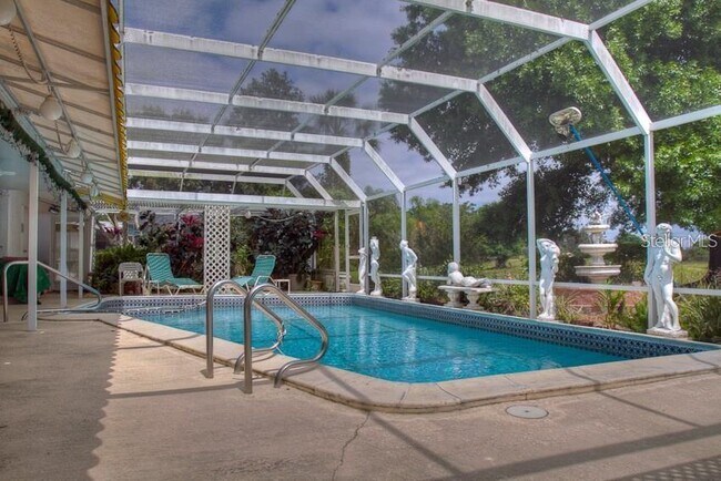 Building Photo - 3511 Pine Valley Dr