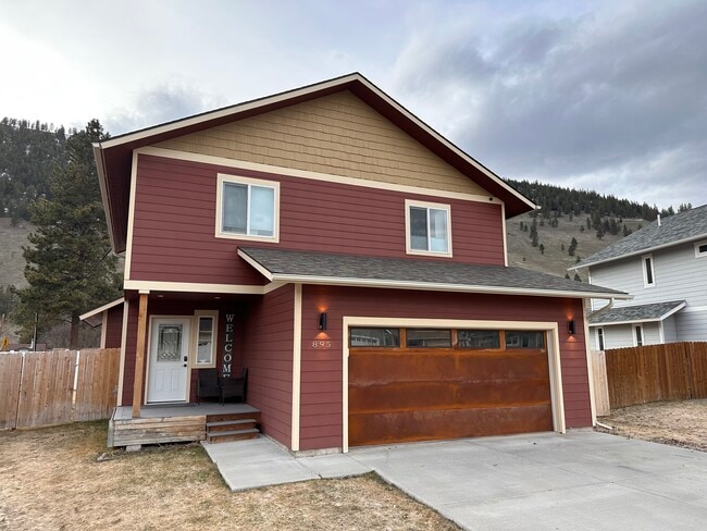 Building Photo - 895 Cheyenne Ln