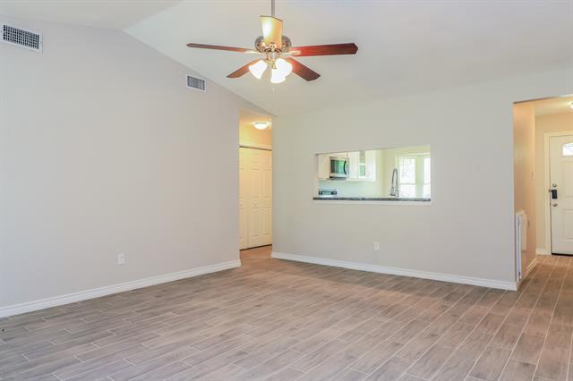 Foto del edificio - 142 Elmridge Cir
