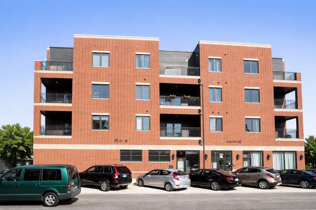 Foto del edificio - 3203 N Ridgeway Ave