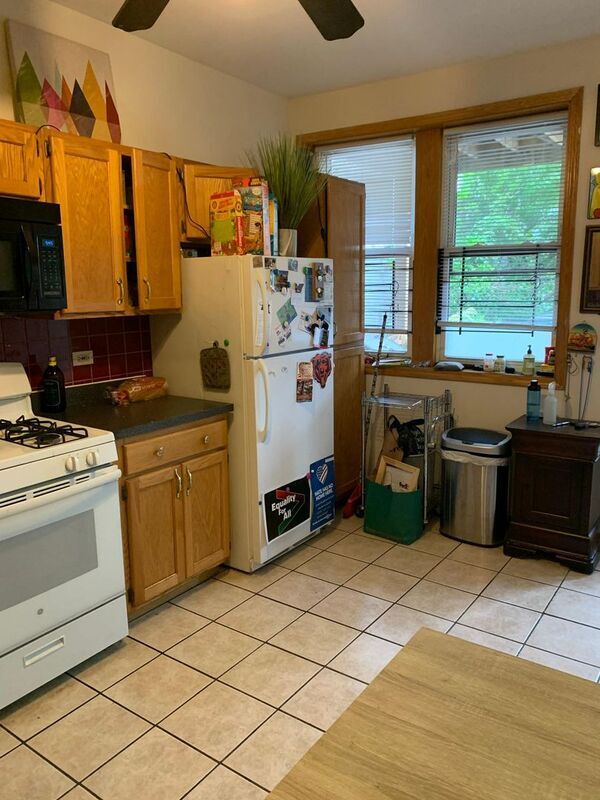 Photo - 902 N California Ave Apartment