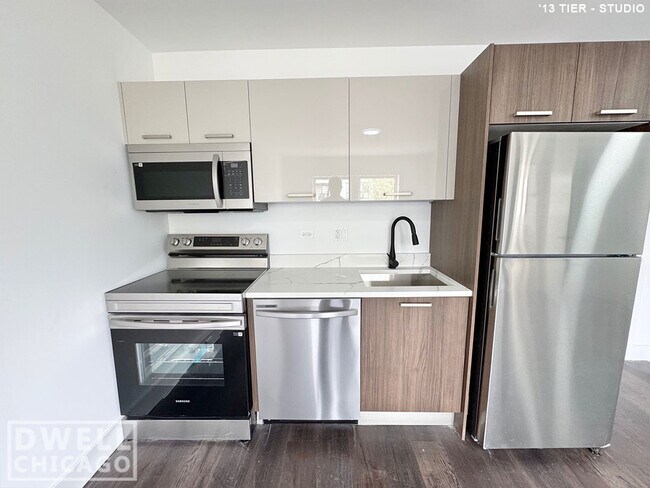 Foto del edificio - 5638 N Ashland Ave