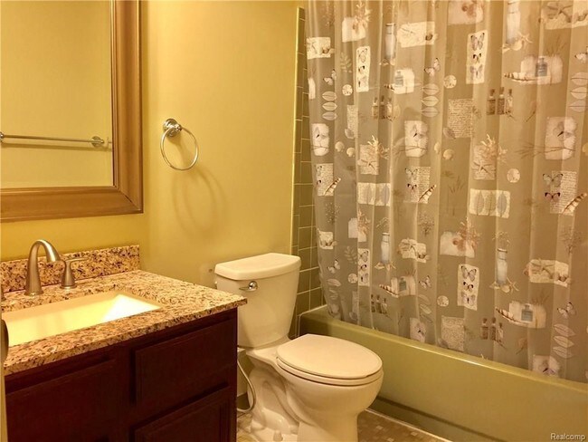 Foto del edificio - 1691 Brentwood Dr