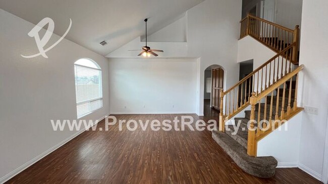 Spacious 4 Bed and 3 Bath in Hesperia!!! photo'