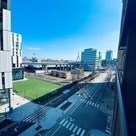 Foto del edificio - 8 Museum Way