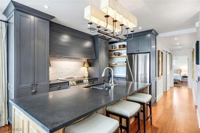 Foto del edificio - 1437 Sandpiper St