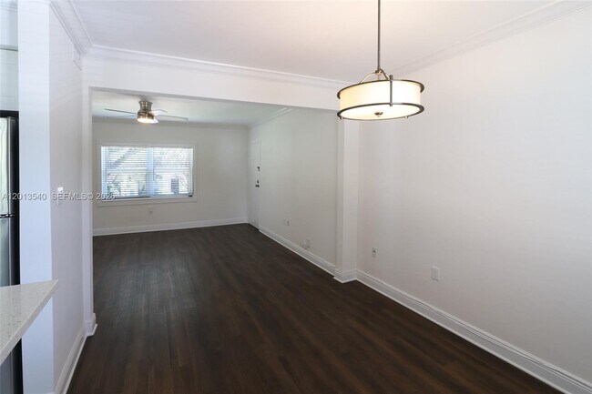 Foto del edificio - 7740 SW 54th Ct