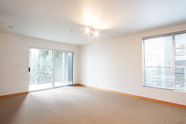Foto del edificio - Very Spacious Studio w/Fireplace, Washer &...