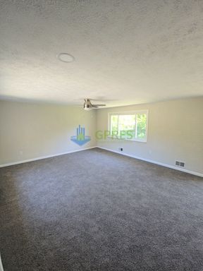 Building Photo - Newly remodeled 4-bedroom, 3-bath home in Pittsburgh