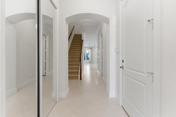 Foto del edificio - 6109 NW Kendra Ln