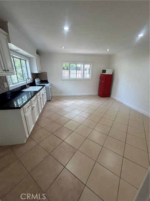 Foto del edificio - 3718 E 15th St